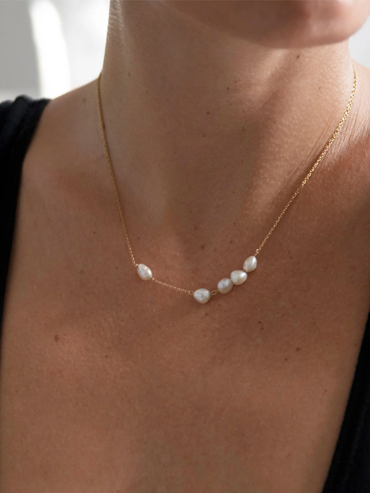SUAI Mir Pearl Necklace